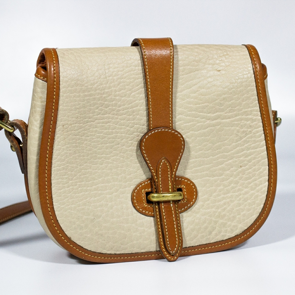*SOLD* Dooney and Bourke Small Crossbody Bag